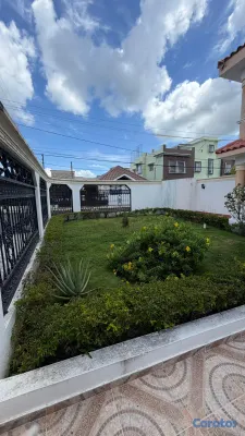 casas - 10.	Casa en Baní | 3 Habitaciones, 4 Baños y Piscina Privada 11