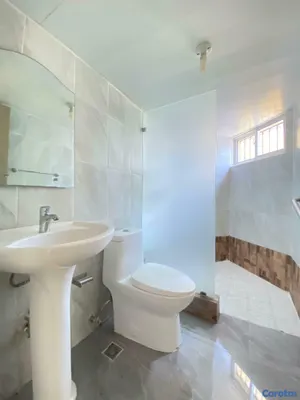 apartamentos - ApartClásico en Venta Completamente Remodelado 9