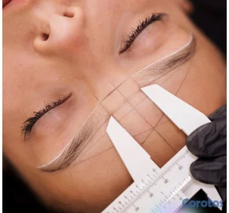 Especialista en cejas y pestañas