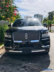 lincoln navigator 2020 clean carfax 