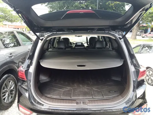 jeepetas y camionetas - Hyundai santa fe 2020 6