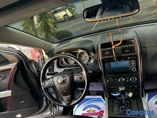 jeepetas y camionetas - Vendo Mazda CX-9 en excelentes condiciones  17