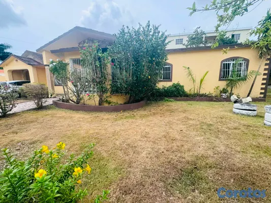 casas - Casa en venta 700M2 Terreno Higuey  2