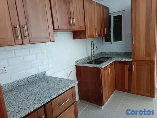 apartamentos - vendo apartamento 130 n2  3 habitaciones planta full  en respaldo los tres ojos  3