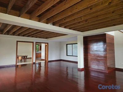 Casa tipo villa en ventas en Jarabacoa proyecto cerrado