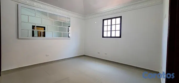 casas - Alquilo casa clásica en excelentes condiciones en Corales del Sur 10