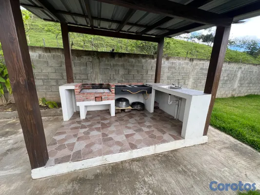 casas vacacionales y villas - Villa en Jarabacoa Amueblada con acceso al rio, ce 15