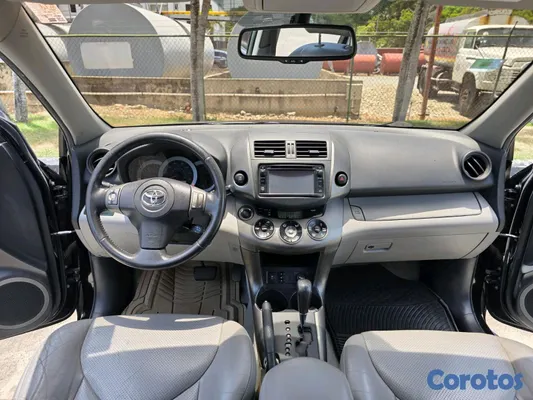jeepetas y camionetas - Toyota rav4 2012 limited  9