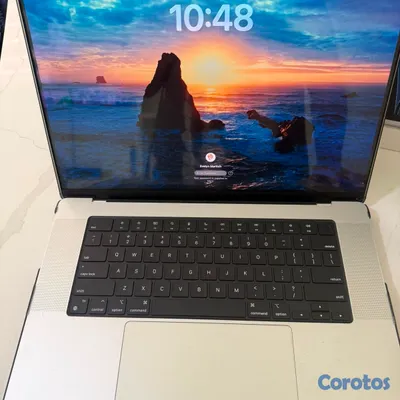 computadoras y laptops - VENDO MACBOOK PRO 16" 5