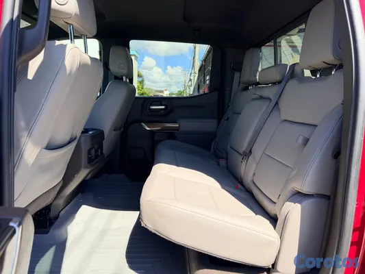 jeepetas y camionetas - 2020 CHEVROLET SILVERADO RST 1500 DURAMAX 7