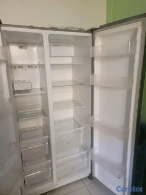 electrodomesticos - Nevera de dos puertas Frigidaire. 5