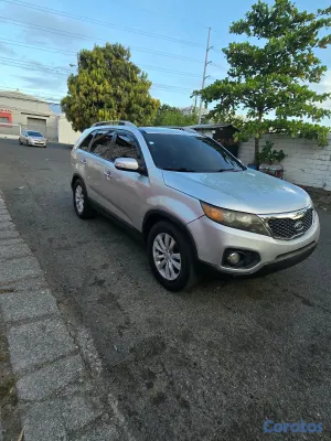jeepetas y camionetas - Kia Sorento 8