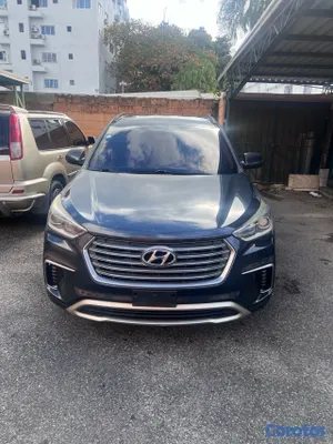 jeepetas y camionetas - Hyundai Santa Fe 2017 AWD Full – 3 Filas, Excelente Estado 2