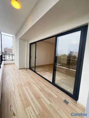 apartamentos - Apartamento en alquiler en Piantini, amplio moderno 9
