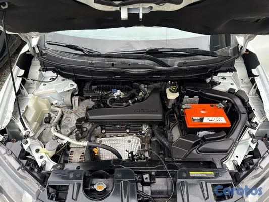 jeepetas y camionetas - Nissan Rogue AWD 2017 Clean Carfax 9