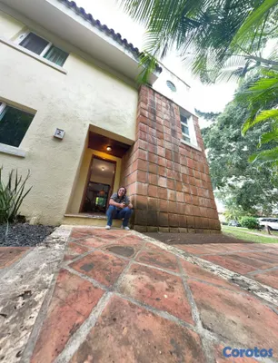casas vacacionales y villas -  Villa de Lujo en Venta – Alquiler en Metro Countr 4