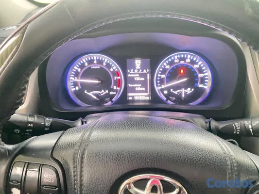 carros - Se vende Toyota Highlander XLE 2014, color blanco, una SUV amplia. 10