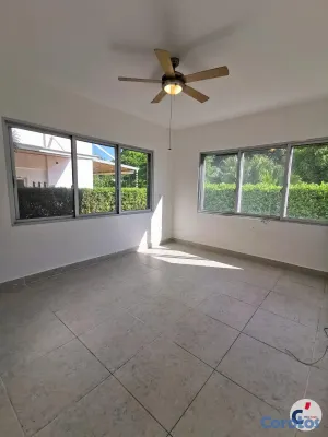 apartamentos - Apartamento de 2 habitaciones moderno con jardín p 6