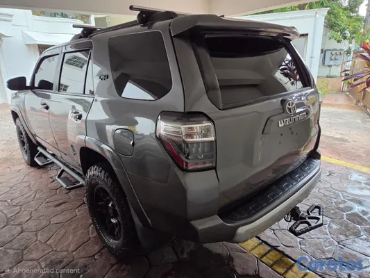 jeepetas y camionetas - Toyota 4runner trd off-road 2018 3