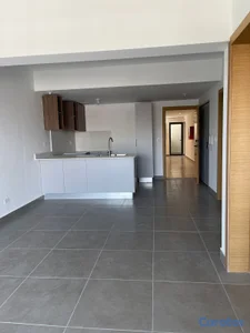 Vendo apto. listo en Murales de Gascue