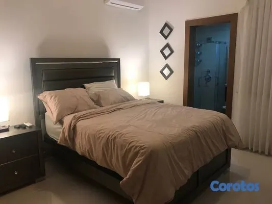 apartamentos - Amueblado céntrico en Bella Vista noveno nivel, piscina con vista a el mar  3