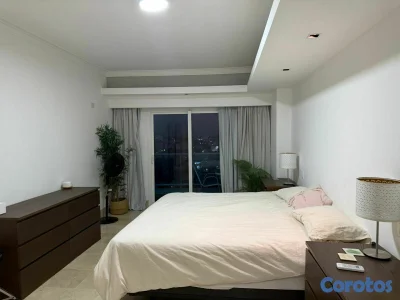 Apartamento en Venta - Av. Anacaona - Piso Alto Vi