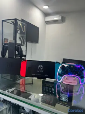 consolas y videojuegos - Nintendo Switch V2 + Dock + Joy-Con Grip + Control RGB LED + Micro SD 128G 5