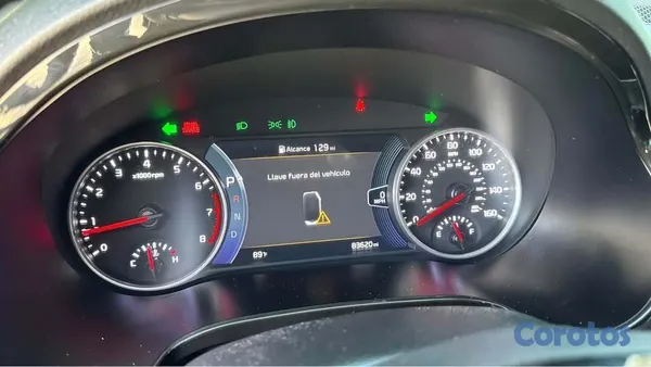 jeepetas y camionetas - Kia Seltos 2022 Excelente Condiciones 9