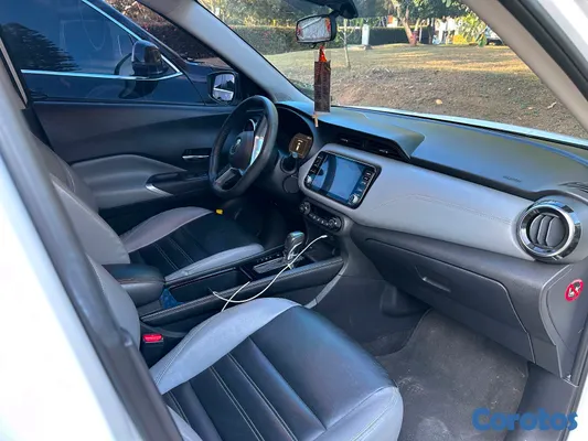 jeepetas y camionetas - Nissan kicks exclusive 2022 3