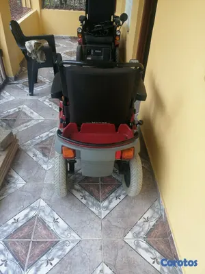 Salud y Equipamiento Médico - Silla Electrica traída desde Alemania. 8
