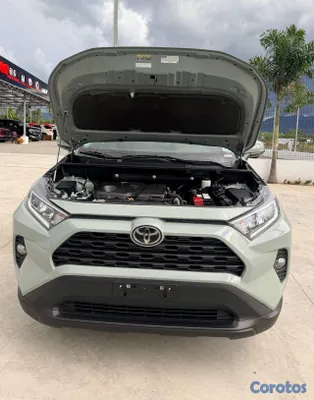 jeepetas y camionetas - Toyota rav4 2021 xle clean carfax  12