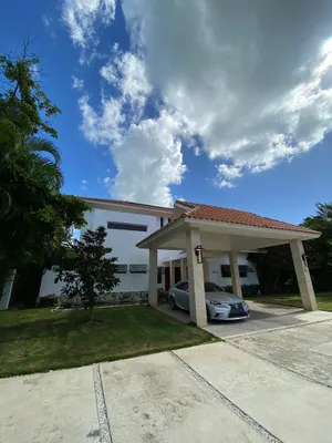 casas vacacionales y villas - HERMOSA VILLA EN METRO COUNTRY CLUB✨

• Categoría: Villa.
• Ub: Juan Dolió 3
