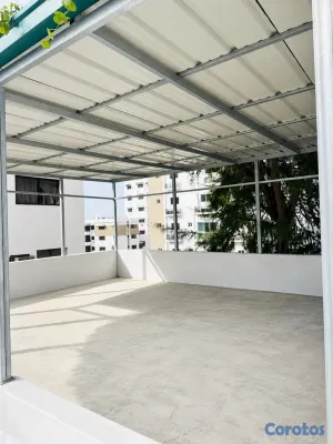 apartamentos - OFERTA! Venta de Apartamento Amplio en Renacimient 5