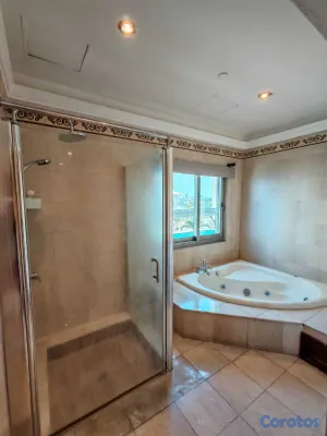 apartamentos - Vive Frente al Mar: Apartamento en Venta en Malecó 3