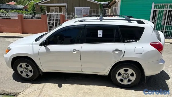 jeepetas y camionetas - Toyota rav4 2007 3