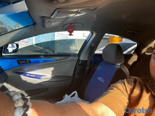 carros - Vendo mi Hyundai Sonata Y20 Americano gasolina 6