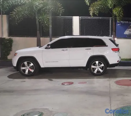 jeepetas y camionetas - Vendo Jeep Cherokee Limited Optimas Condiciones 5