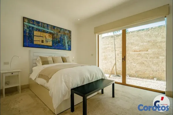 casas - Villa Frente al Mar en la Marina de Cap Cana – Vis 15