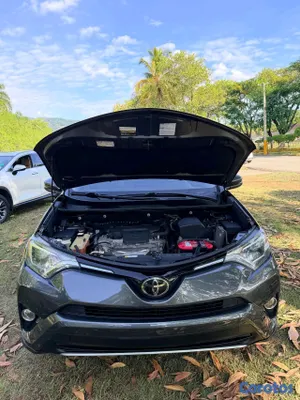 jeepetas y camionetas - Toyota rav4 2018 xle  9