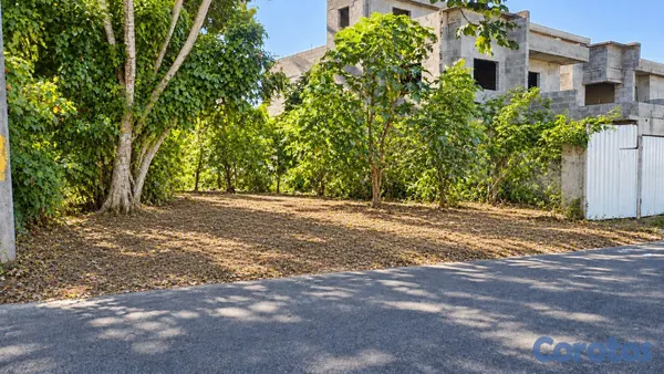 solares y terrenos - Solar en venta de 276 metros en Prado Oriental, Au 7