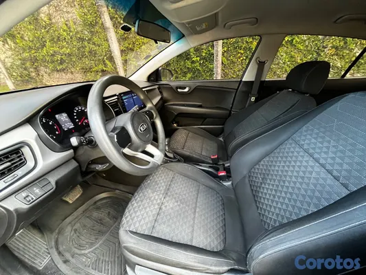 carros - Kia Rio LX 2018 7
