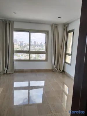 apartamentos - VENDO / ALQUILO APARTAMENTO CON LINEA BLANCA DE 2 HABITACIONES EN MALECON CENTER 5