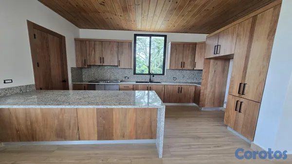 casas vacacionales y villas - Villa Moderna 2 Niveles de| 500m² Terreno en Jarabacoa 7