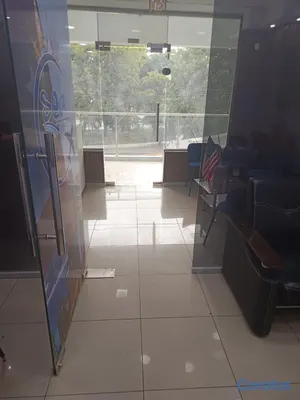 oficinas y locales comerciales - OFICINA EN ALQUILER - COMPARTIDA EN GASCUE 8