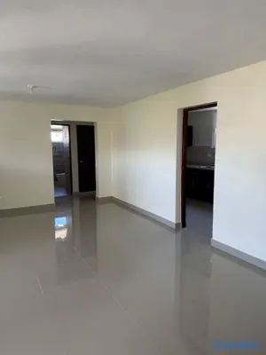 apartamentos - Apartamento renovado! Piso, cocina, ventanas y bañ 3