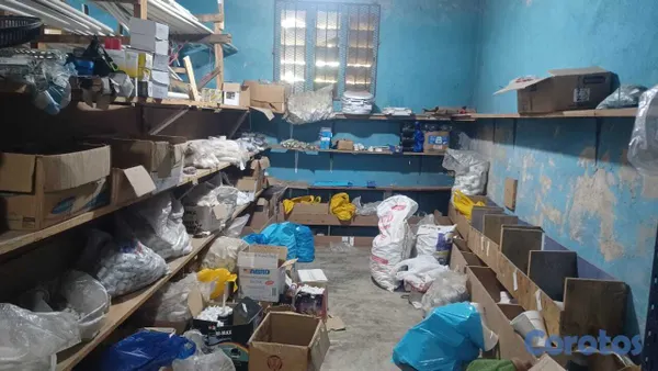 negocios en venta - Ferreteria Establecido Y Operando En Santiago 9