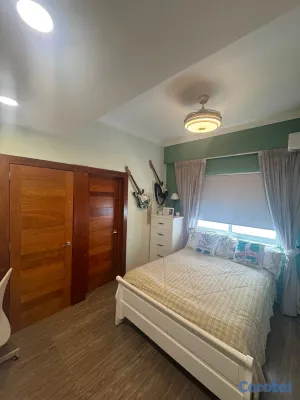 apartamentos - vendo renacimiento segundo nivel con terraza  tres habitaciones com su baño dos 2