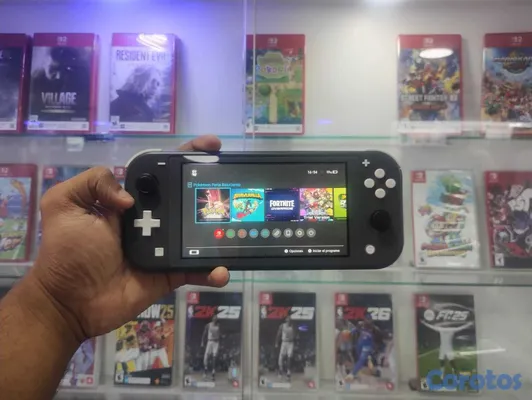 consolas y videojuegos - Nintendo Switch Lite usado 2