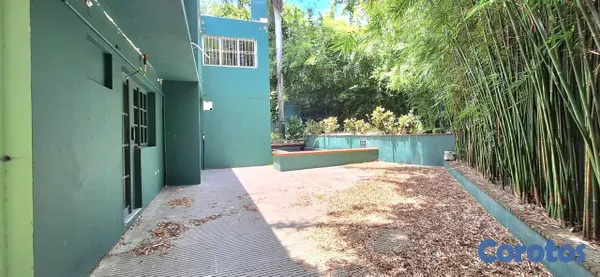 casas - Casa en alquiler para negocio en Los Jardines Del  15