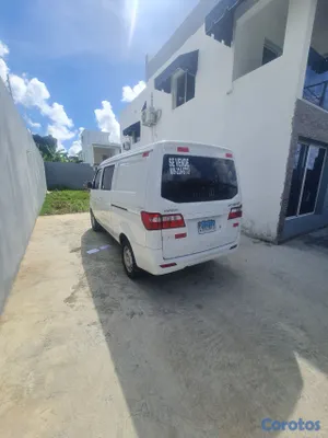 jeepetas y camionetas - año 2026
guagua condición 10/10 4